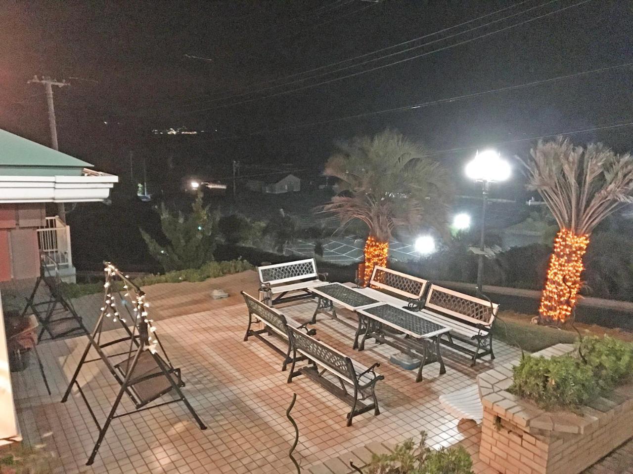 ホテル ペンション 百万本のバラ 下田市 エクステリア 写真